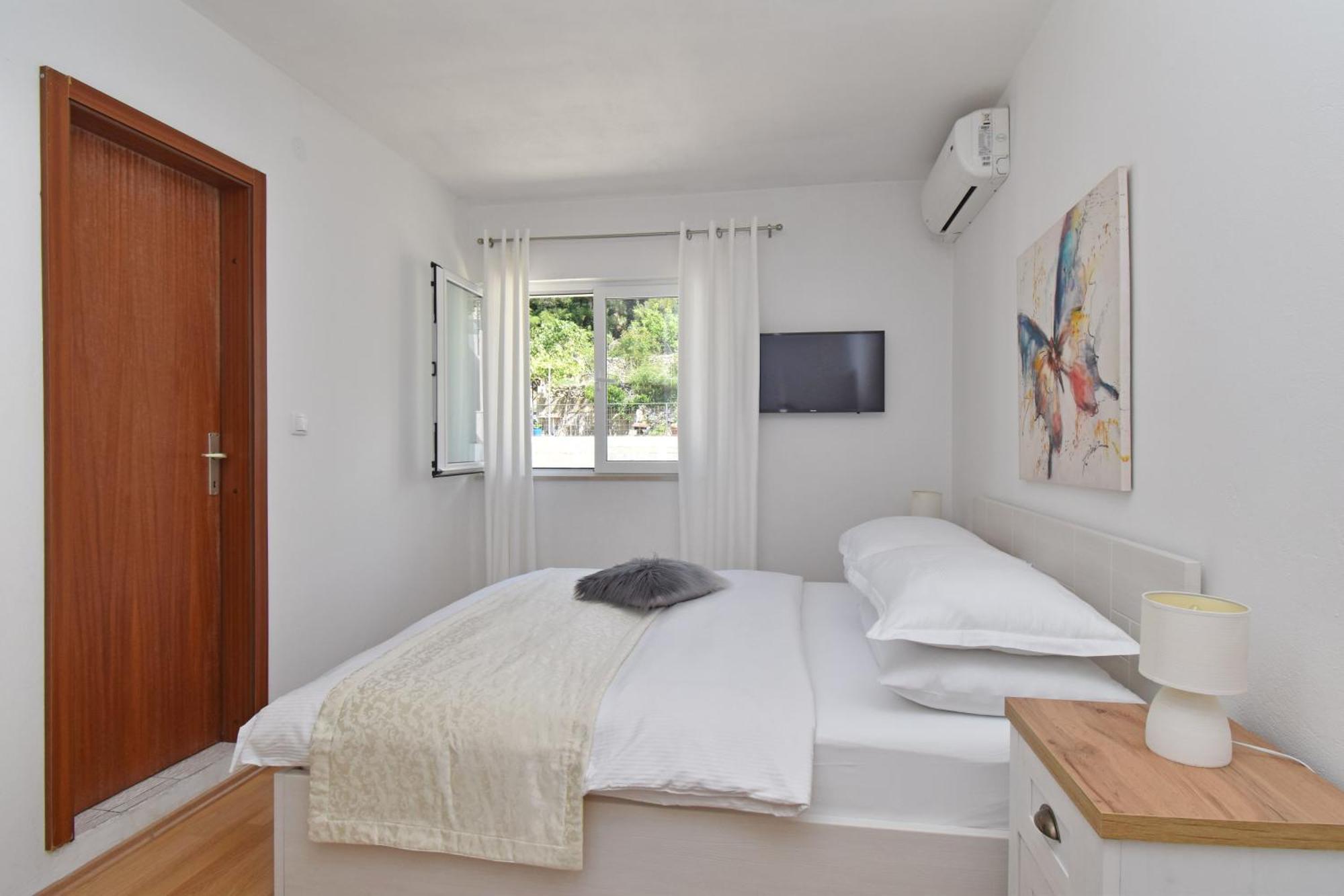 Apartment & Rooms Meri Tucepi Exterior photo